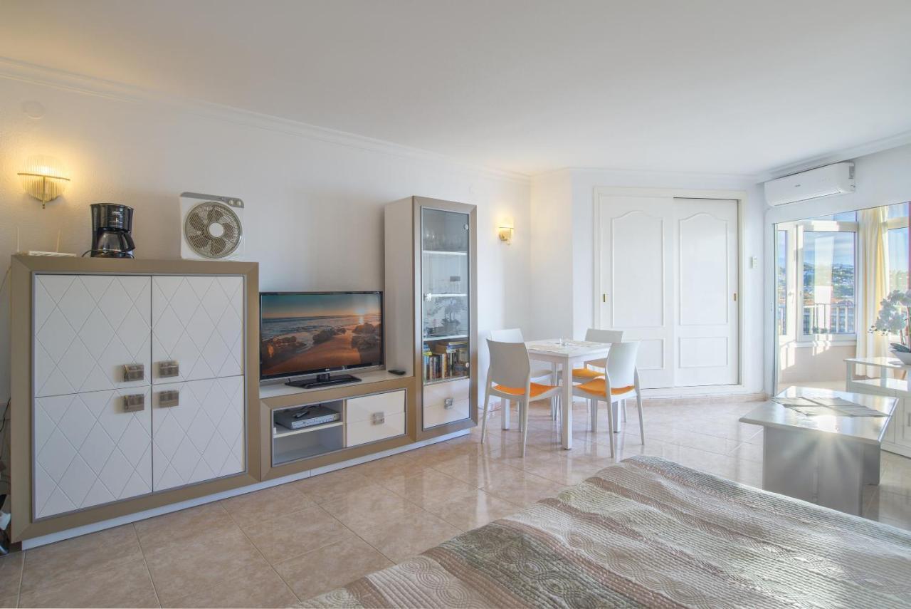 Penthouse Studio With Sea Views ลากาลาเดมิฮาส ภายนอก รูปภาพ